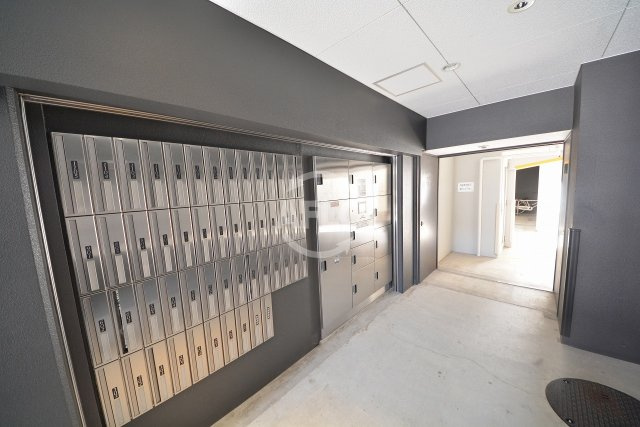 プレサンス上町台リベルテのその他共用部分|プレサンス上町台リベルテ　宅配ボックス・メールボックス