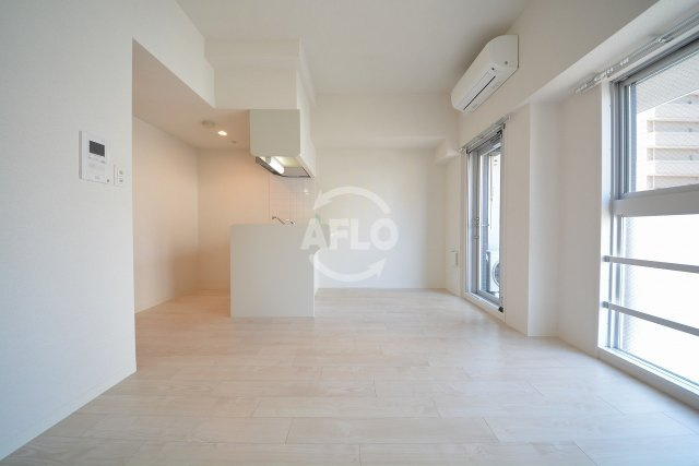 プレサンス上町台リベルテの居間・リビング|プレサンス上町台リベルテ　洋室