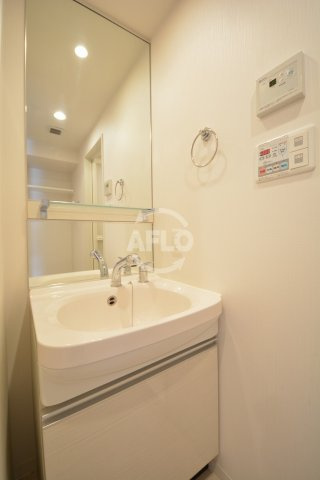 プレサンス上町台リベルテの独立洗面台|プレサンス上町台リベルテ　洗面化粧台