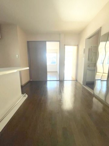 ランドビュー野毛の内装