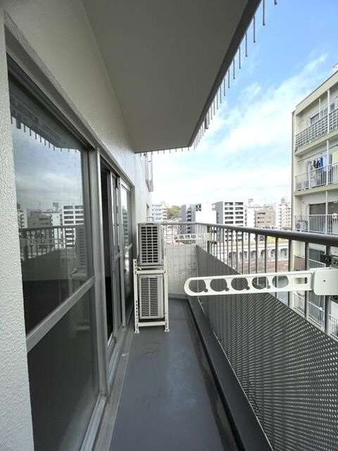 レインボーマンションのバルコニー