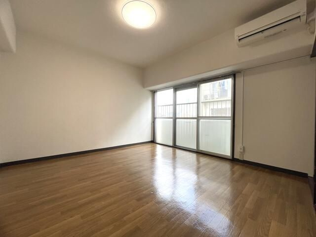 レインボーマンションの寝室