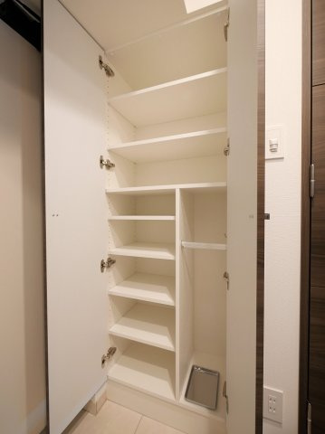 ラフィスタお花茶屋の内装