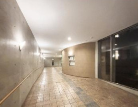 アリアシティのロビー