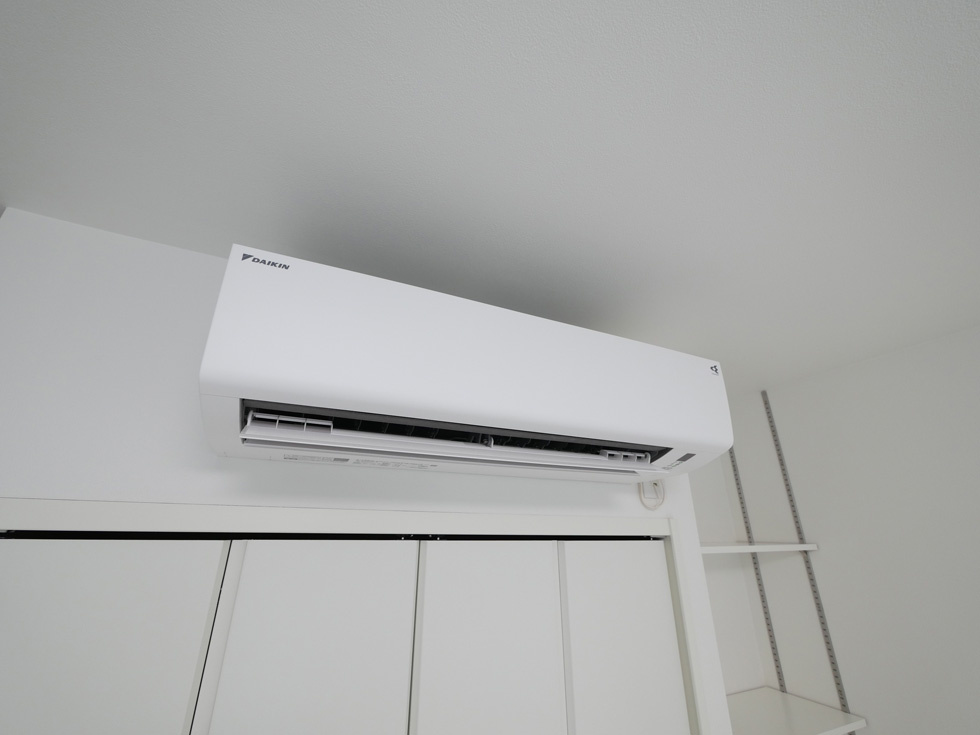 ラフィスタ蓮根の内装