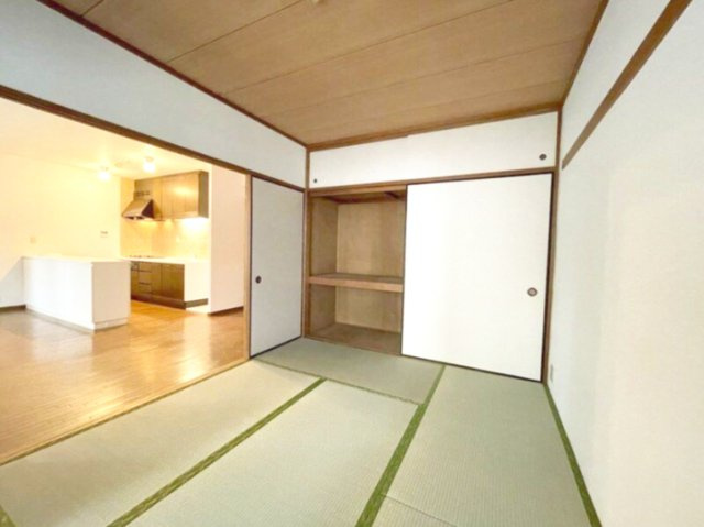 ハイツ東戸塚Ⅱ　Ｂ棟の和室