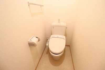  | リベルテ空港東 | 302 温水洗浄暖房便座