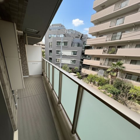 プレシス文京小石川静穏の杜のバルコニー