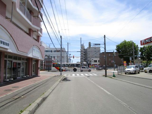 ノースコートサンスイの周辺