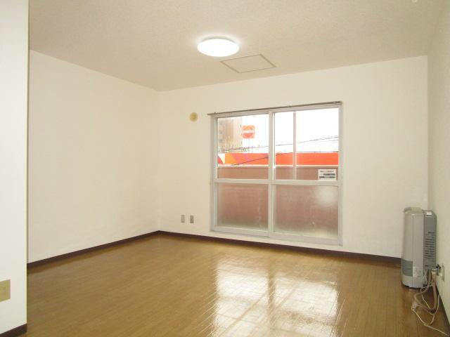 ノースコートサンスイの居間・リビング