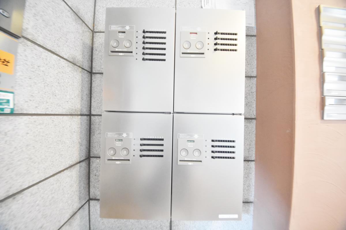 サウスポート上大岡のロビー