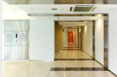 【ロビー】 | オフィスニューガイアNIKKO天神