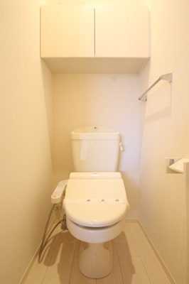 【トイレ】 | D-room小田部 | 温水洗浄暖房便座