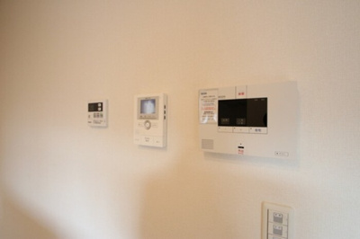 【セキュリティ】 | ユニヴェール小笹 | 102 TVインターホン セコムのセキュリティシステム