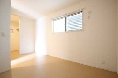 【洋室】 | ユニヴェール小笹 | 102 洋室