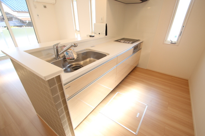 Avenir cour A棟のキッチン|Ａ103 キッチン
