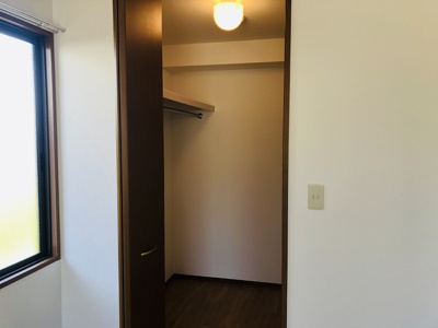  | トリアノンみどりが丘 B棟 | B203ウォークインクローゼット