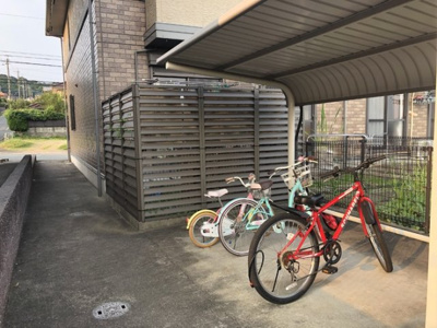 【その他共用部分】 | トリアノンみどりが丘 B棟 | 駐輪場