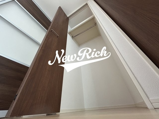 前橋市元総社町３丁目のアパートの収納