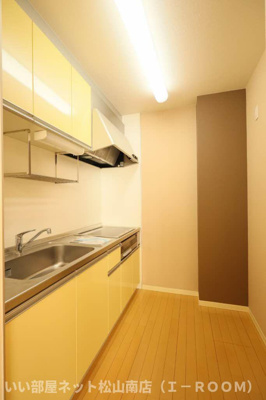 【キッチン】 | コンフォート Ａ棟