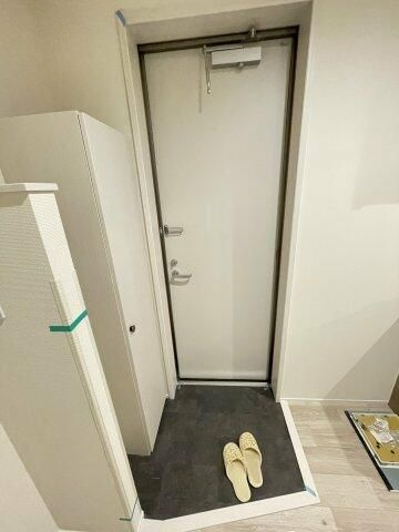 マルト参番館の玄関