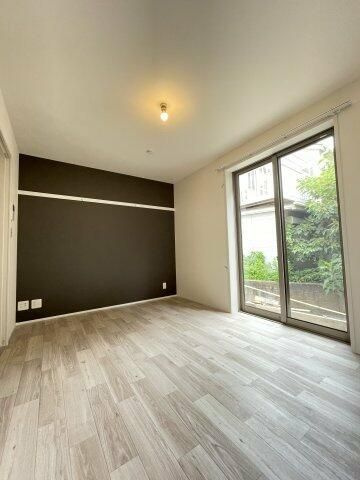 マルト参番館の居間・リビング