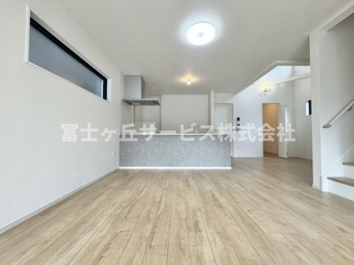 【キッチン】 | 静岡市駿河区南安倍3丁目 2期 新築一戸建て 2号棟 | キッチン正面です