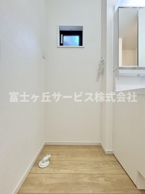 【ランドリースペース】 | 静岡市駿河区南安倍3丁目 2期 新築一戸建て 2号棟 | 洗濯機置き場です