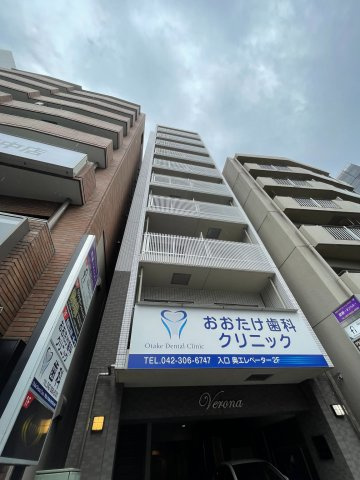 Verona府中Lussoの外観