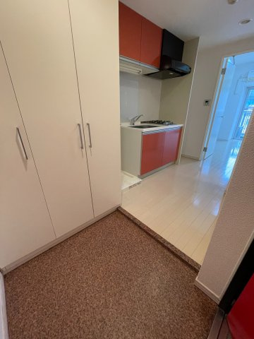 Verona府中Lussoの玄関