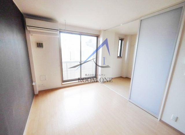 ストークフレアの居間・リビング|洋室のお部屋です。