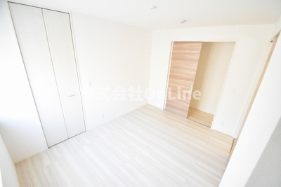 【洋室】 | リオ放出