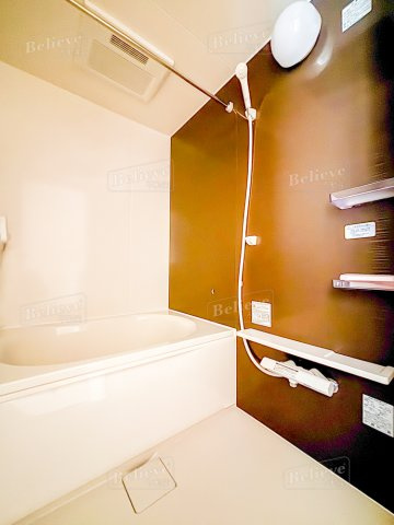 L-bloom梅満の浴室|追い焚き・浴室乾燥機付きのお風呂です♪