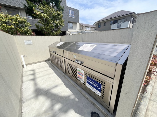 ヴァンヴェール西館のその他共用部分|★ゴミストッカー★