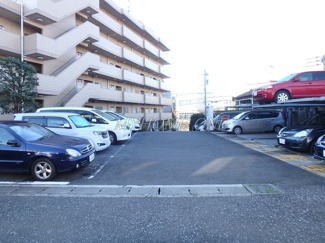 【駐車場】 | コンフォール橘 | 駐車場