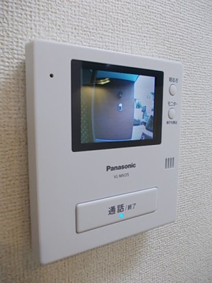 【セキュリティ】 | ミオ・スタンツァ | モニター付きインターホンです