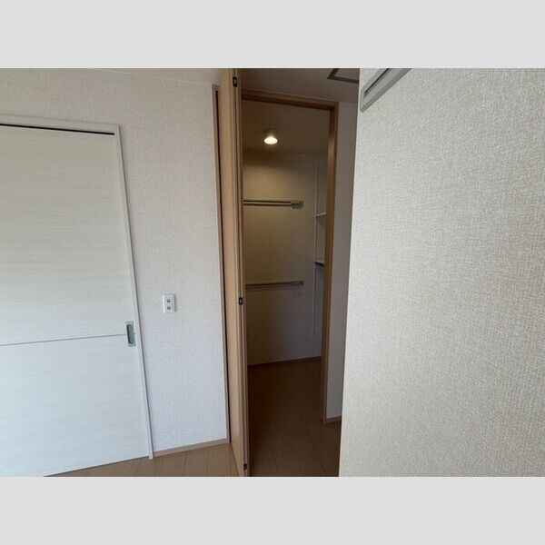セジュールオッツ八戸ノ里の収納