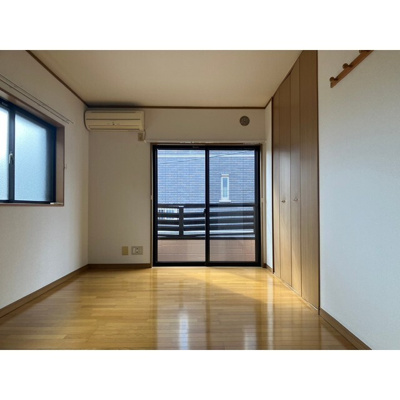 【居間・リビング】 | 洋室