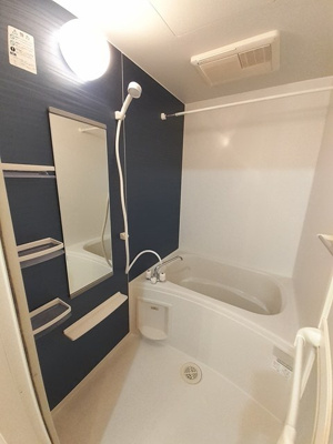 【浴室】 | フローラル奥田Ａ