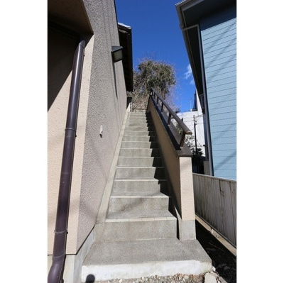 【外観】 | 2階階段