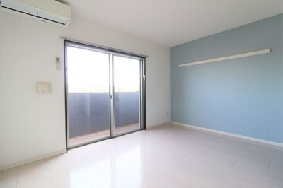 【内装】 | グラシア三川 | 303　洋室