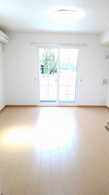 【居間・リビング】 | フローラル奥田Ａ