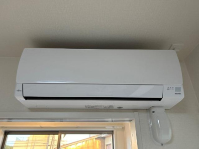 【設備】 | アルコバレーノ | エアコン