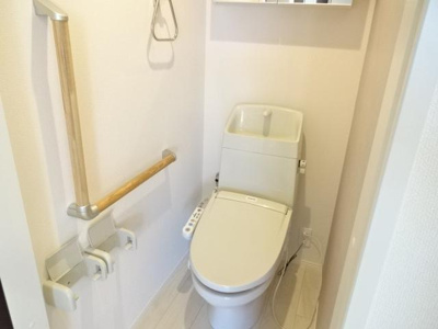 【トイレ】 | ドリームⅡ | シャワー付トイレ