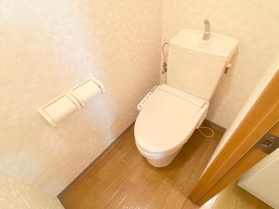 【トイレ】 | コンフォール深田 | シャワー付トイレ