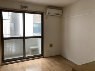 【居間・リビング】 | フロントハウス