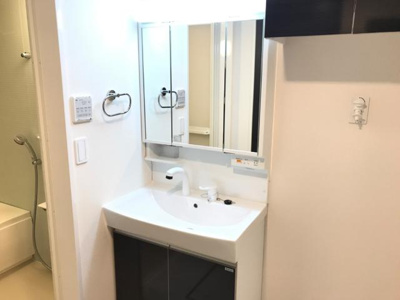 【洗面所】 | アンソレイエ（Ansoleille） | 洗髪洗面化粧台（イメージ）