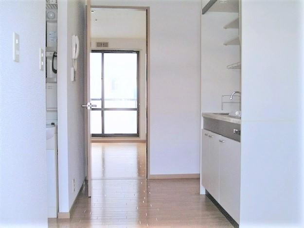 ｓａｌｕｔｅ　ｔｓｕｇａ　サルーテツガのキッチン