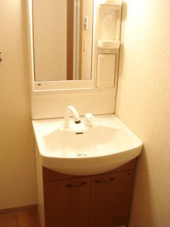 【洗面所】 | タックシュトラーゼ | 洗面