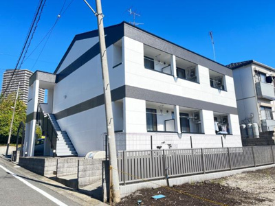 【外観】 | タックシュトラーゼ | 外観写真（昼）